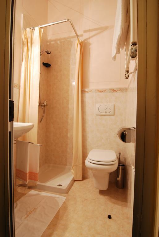 Hotel Milano Iseo Zewnętrze zdjęcie