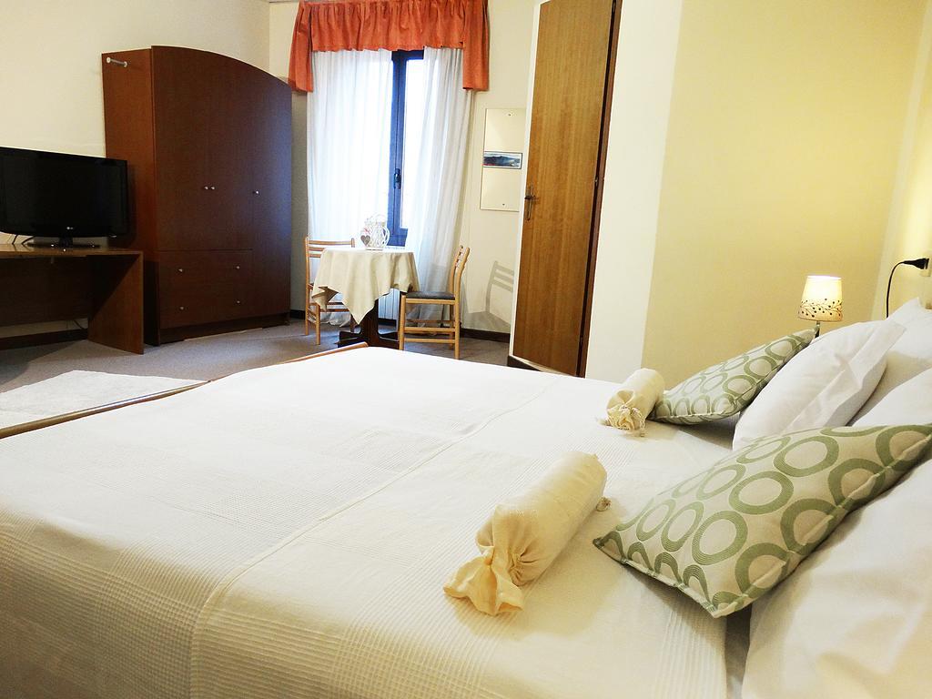 Hotel Milano Iseo Zewnętrze zdjęcie